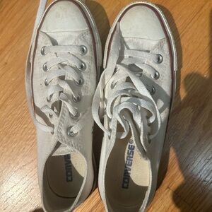 White Converse Size 7